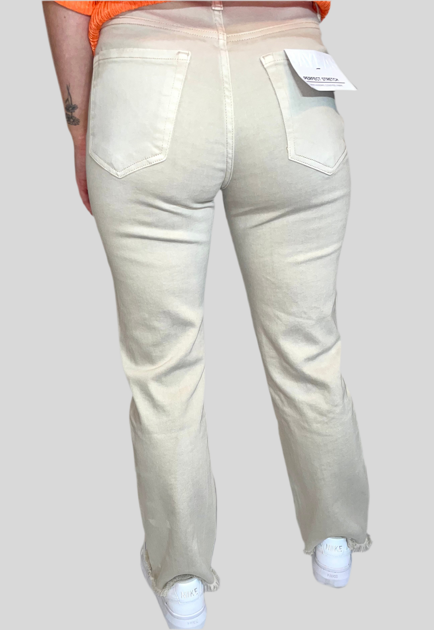 High Rise Straight Jean Button Down Fly With Frayed Hem
