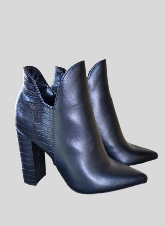 Woman Ankle Booties